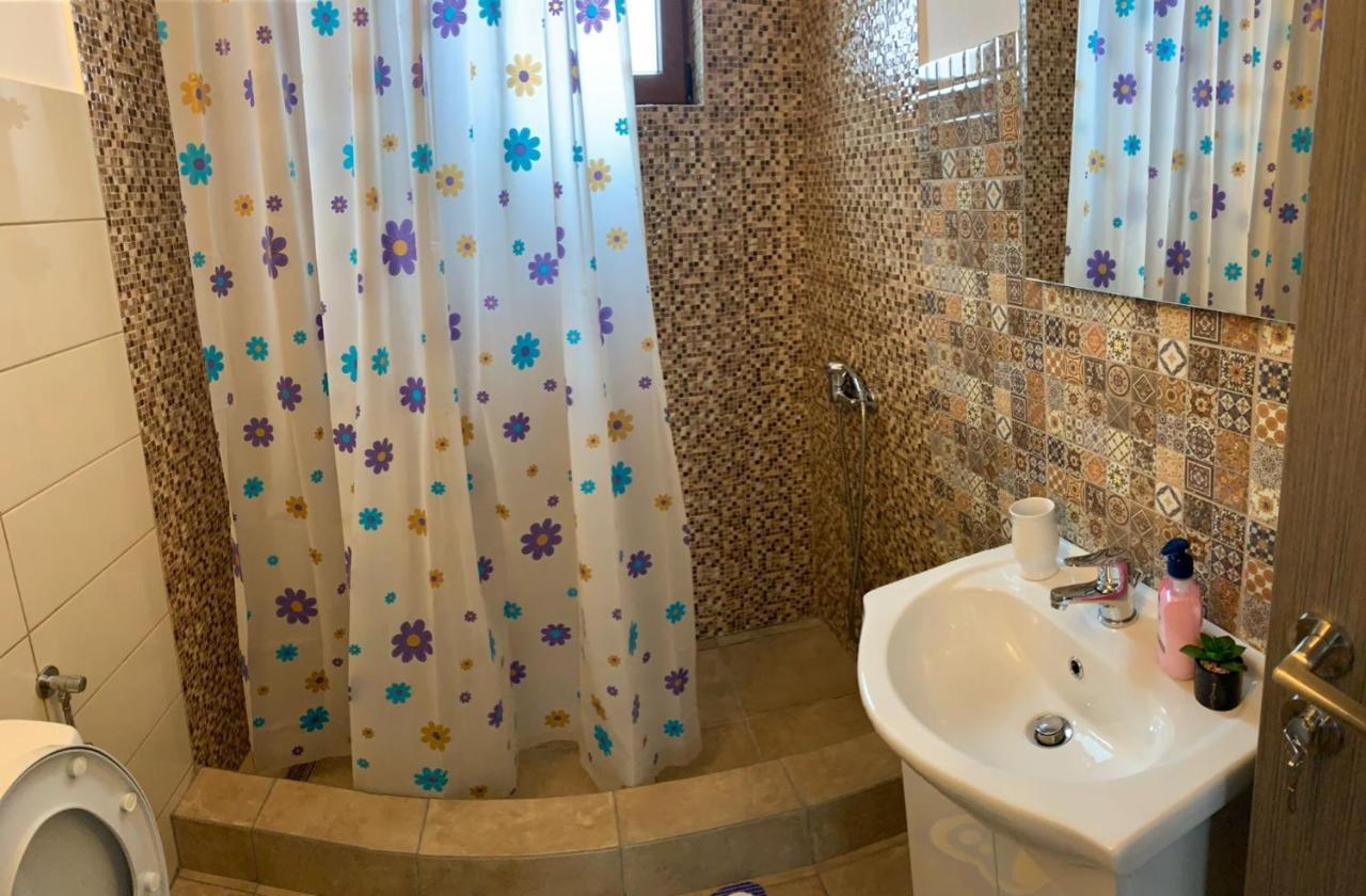 Casa Loredana Cartisoara Luaran gambar